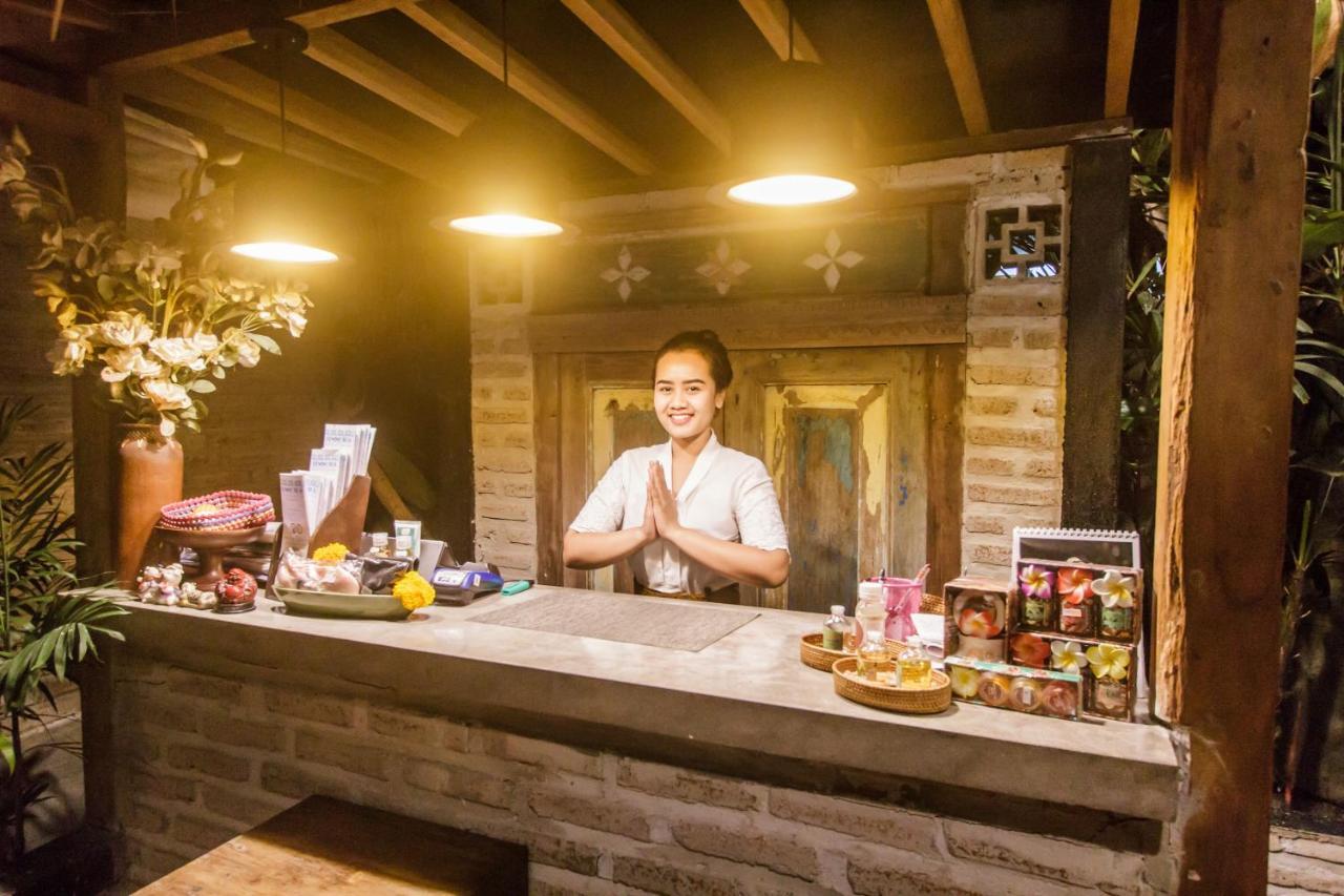 Bening Hut And Spa Seminyak Exterior foto